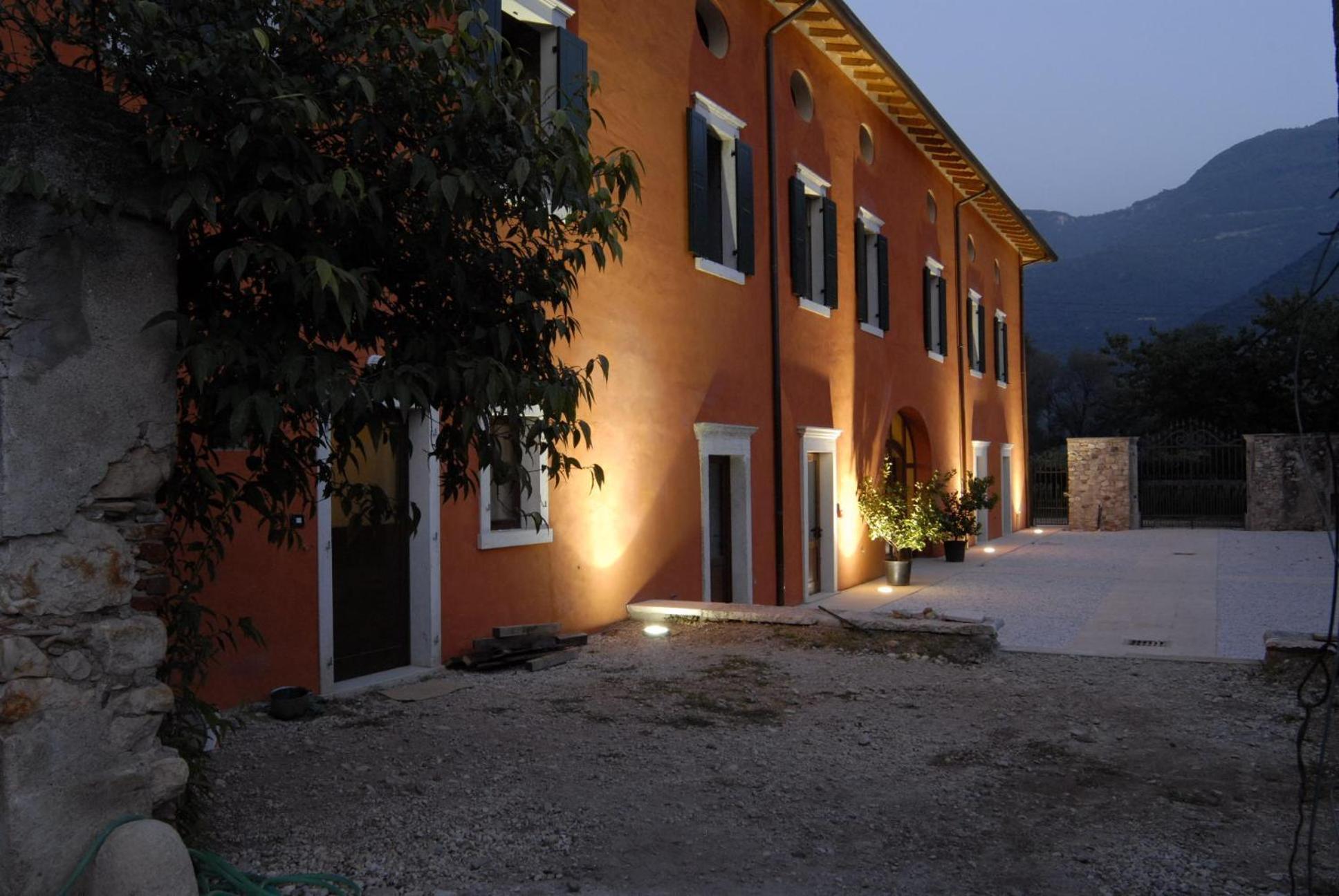 Agriturismo Al Palazzo Rivalta di Brentino Esterno foto